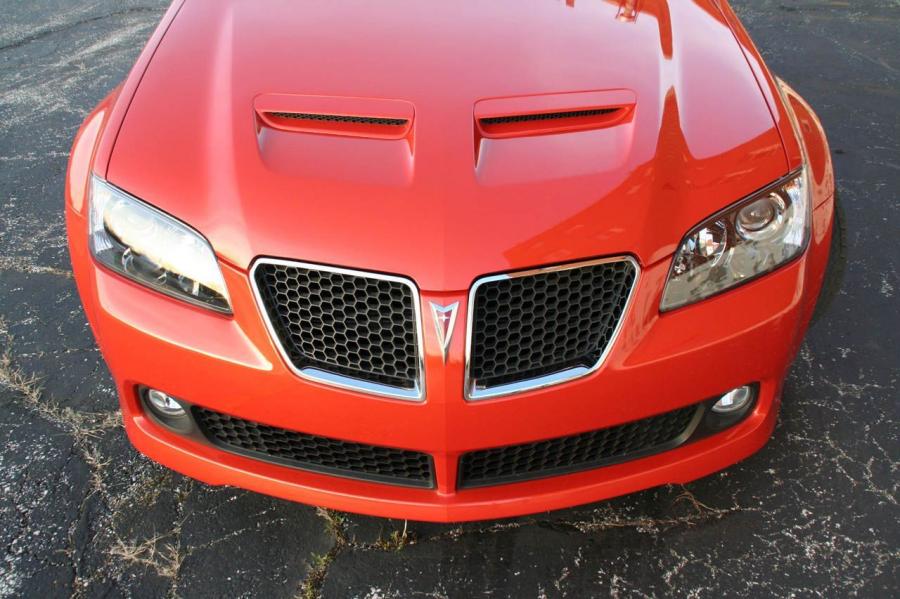  Pontiac G8 GT 2008 года  (фото 40 из 48)